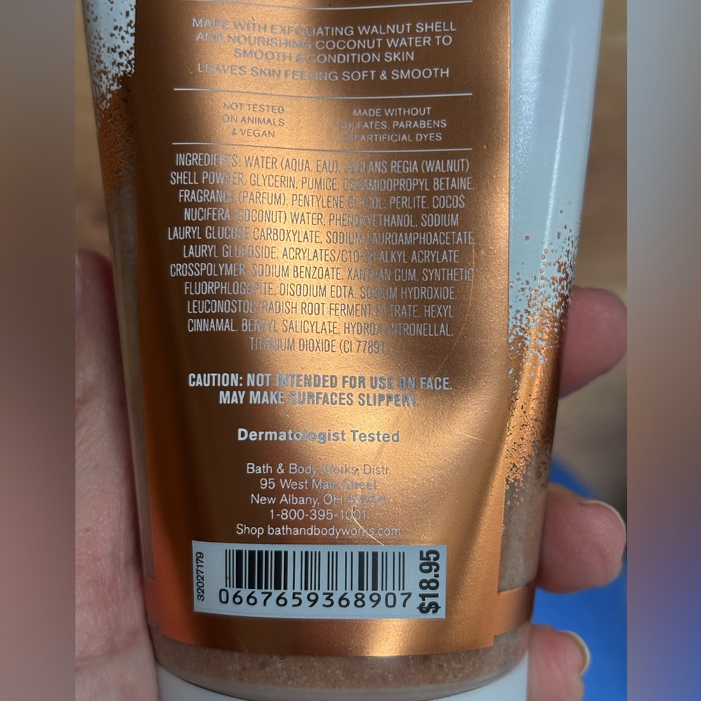 Bath & Body Works At the Beach 6.6oz Body Scrub & 10oz Body Wash Custom Bundle - Picture 7 of 9
